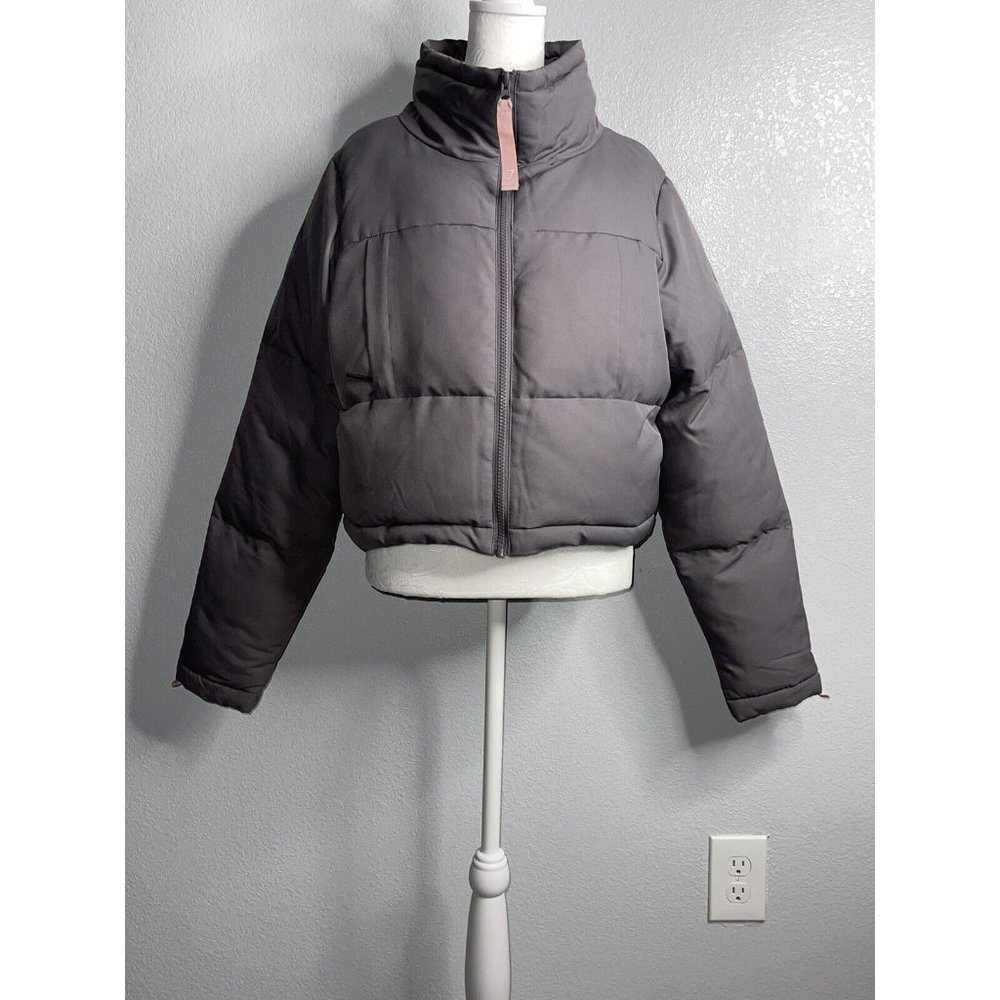 Gymshark Cropped Puffer Jacket - Taupe & Pink EUC Size M